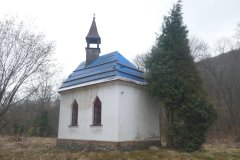pohled zezadu zprava