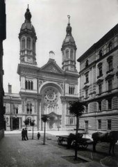 historické foto synagogy