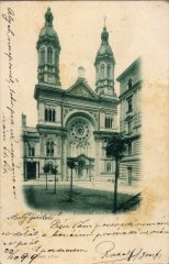 synagoga na dobové pohlednici
