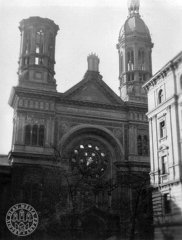 synagoga poškozená bombardováním