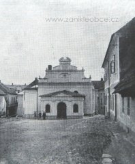 historické foto synagogy
