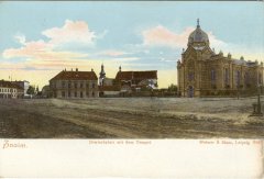 náměstí se synagogou