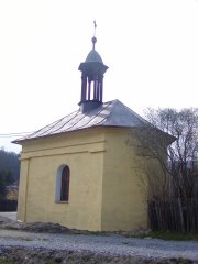 pohled zezadu zprava