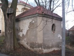 pohled zezadu zprava