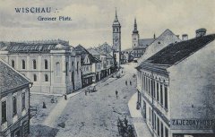 dobová pohlednice se synagogou vlevo