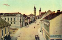 dobová pohlednice města se synagogou