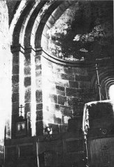 starší foto interiéru kostela