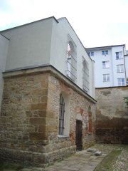 pohled zepředu zleva