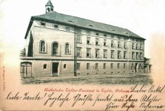 dobová pohlednice s námětem kláštera s kaplí