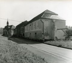 starší foto kostela