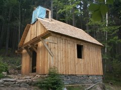 pohled zepředu zprava