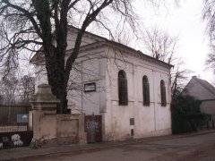 pohled zepředu zprava