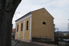 pohled zezadu zprava