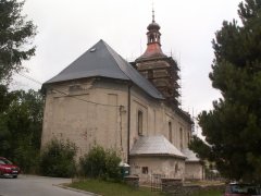 pohled zezadu zleva