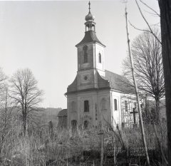 starší foto kostela