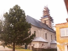 pohled zezadu zleva - oprava věže