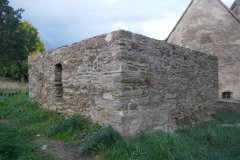 pohled zezadu zleva