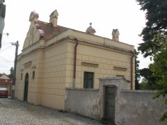 pohled zepředu zprava