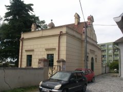 pohled zepředu zleva