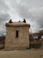 připevňování nových latí