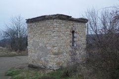 pohled zezadu zleva