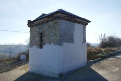 pohled zezadu zprava