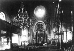 starší foto interiéru synagogy