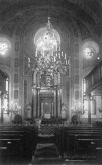 starší foto interiéru synagogy