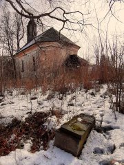 náhrobek na hřbitově