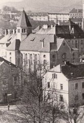detail synagogy z předchozího snímku