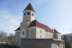 pohled zezadu zleva