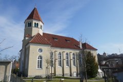 pohled zezadu zleva