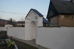 kaple křížové cesty zepředu zprava