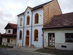 synagoga a rabínský domek