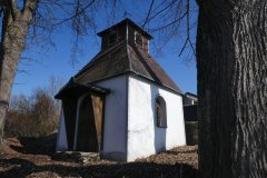 pohled zepředu zprava
