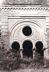 starší foto synagogy