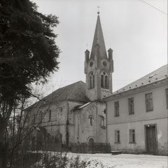 starší foto kostela