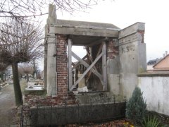 pohled zprava