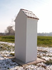 pohled zezadu zleva