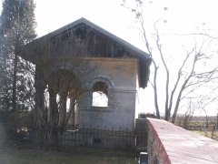 pohled zprava