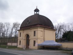 pohled zepředu zprava