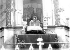 starší foto interiéru synagogy