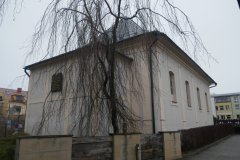 pohled zezadu zprava