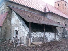pohled zezadu zleva