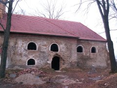 pohled zprava