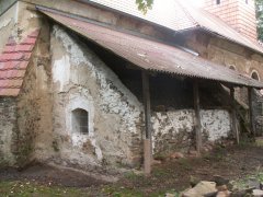 pohled zezadu zleva