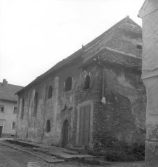 synagoga před opravou