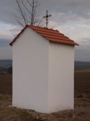 pohled zezadu zleva