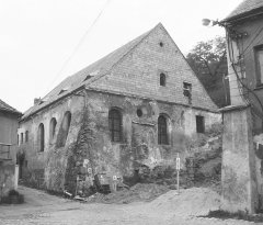 synagoga před obnovou