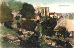 torzo kostela na dobové pohlednici